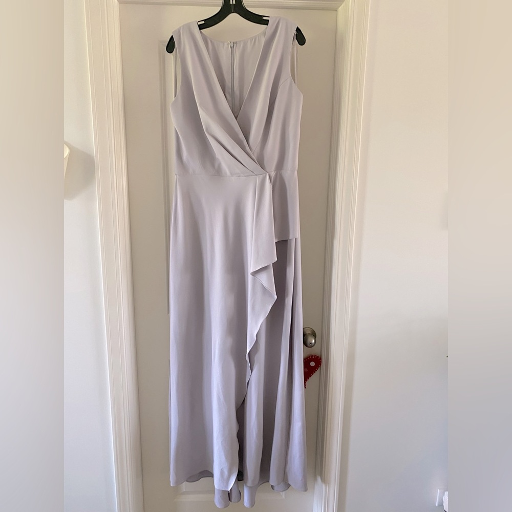 Beautiful formal dress!